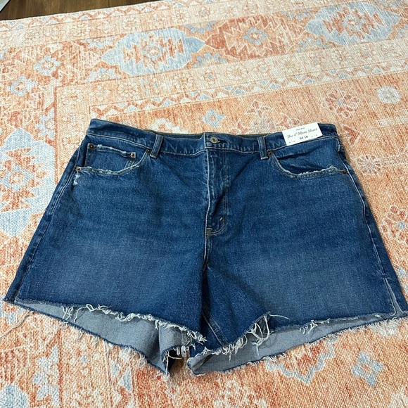 NWT Abercrombie & Fitch The 4” Mom Short High rise shorts size 16 and 18 - Picture 11 of 16